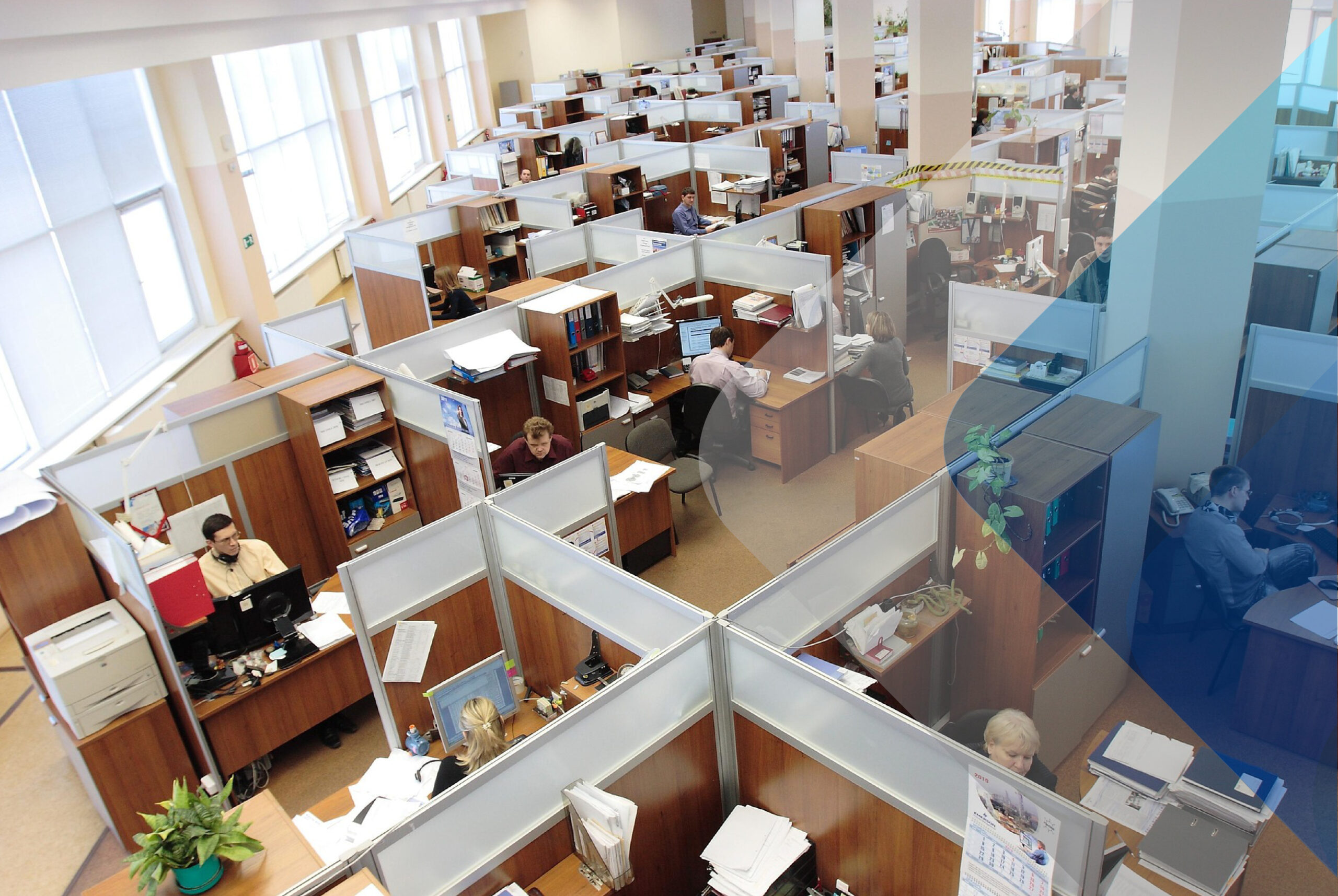 Stock image of an office to accompany article on employee retention strategies