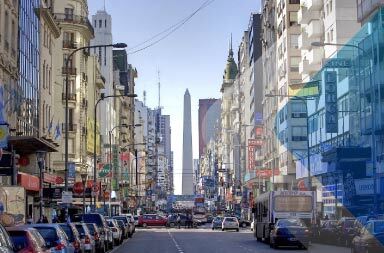 Uma fotografia de Buenos Aires por Herbert Brant no Pixabay para ilustrar um artigo sobre contratação internacional.