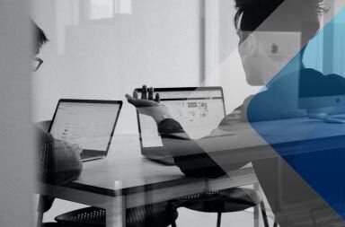 A stock image to accompany Serviap Global article on hiring via a global employment organization or agency.